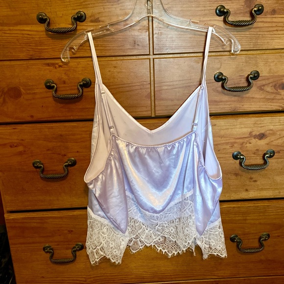 White Chemise Cami with Lace Trim. Size 4x - Picture 2 of 8